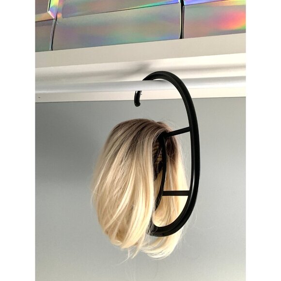 Wig Storage Display  Plastic Hanger - Picture 2 of 7